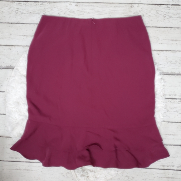 NWT  Ann Taylor  size 16 P burgundy - Picture 2 of 8